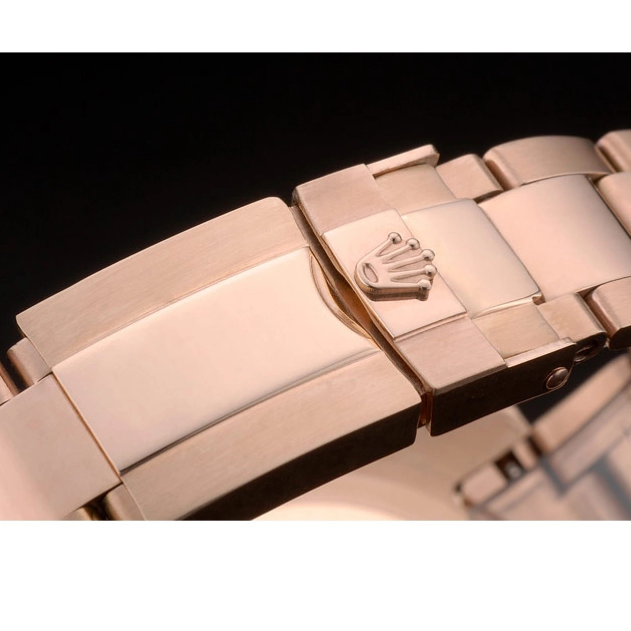 Aaa replica watch Plated Rose Gold Tachymeter Gold Ion Dial Daytona Strap Rolex Rose 80244 0716